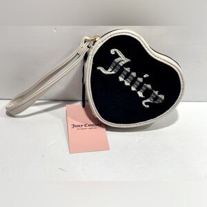 Juicy Couture Heart Zip Around Wristlet Wallet